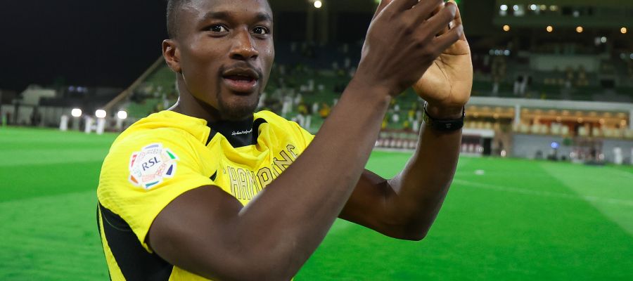 Inter have opened talks for a new winger, Moussa Diaby, reaching an agreement on personal terms and starting negotiations with Al-Ittihad.