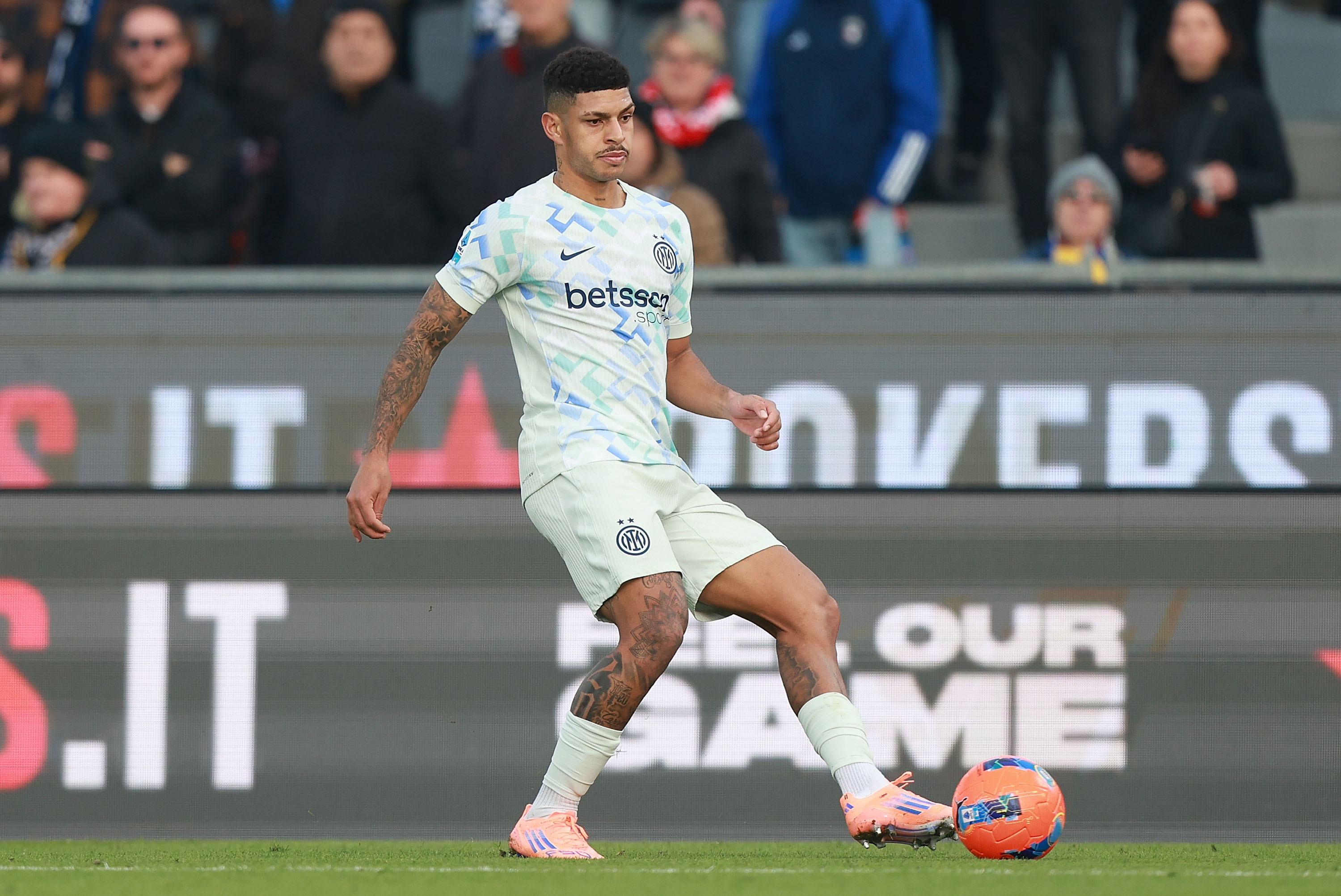 Inter have so far only worked on the fringes in January, but it's not yet certain Luis Henrique and Davide Frattesi will stay.