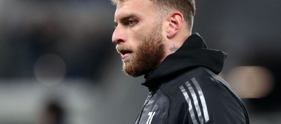 Juventus have added a new goalie to the list of priorities, as Michele Di Gregorio has had more than a few gaffes in recent tilts.
