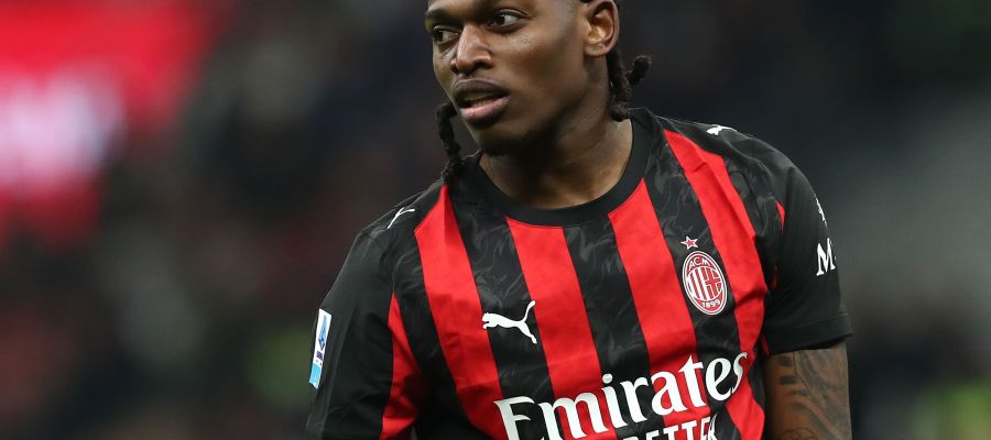 Rafael Leao didn’t take his early substitution against Lazio well and made it public while leaving the pitch, which irked Milan.