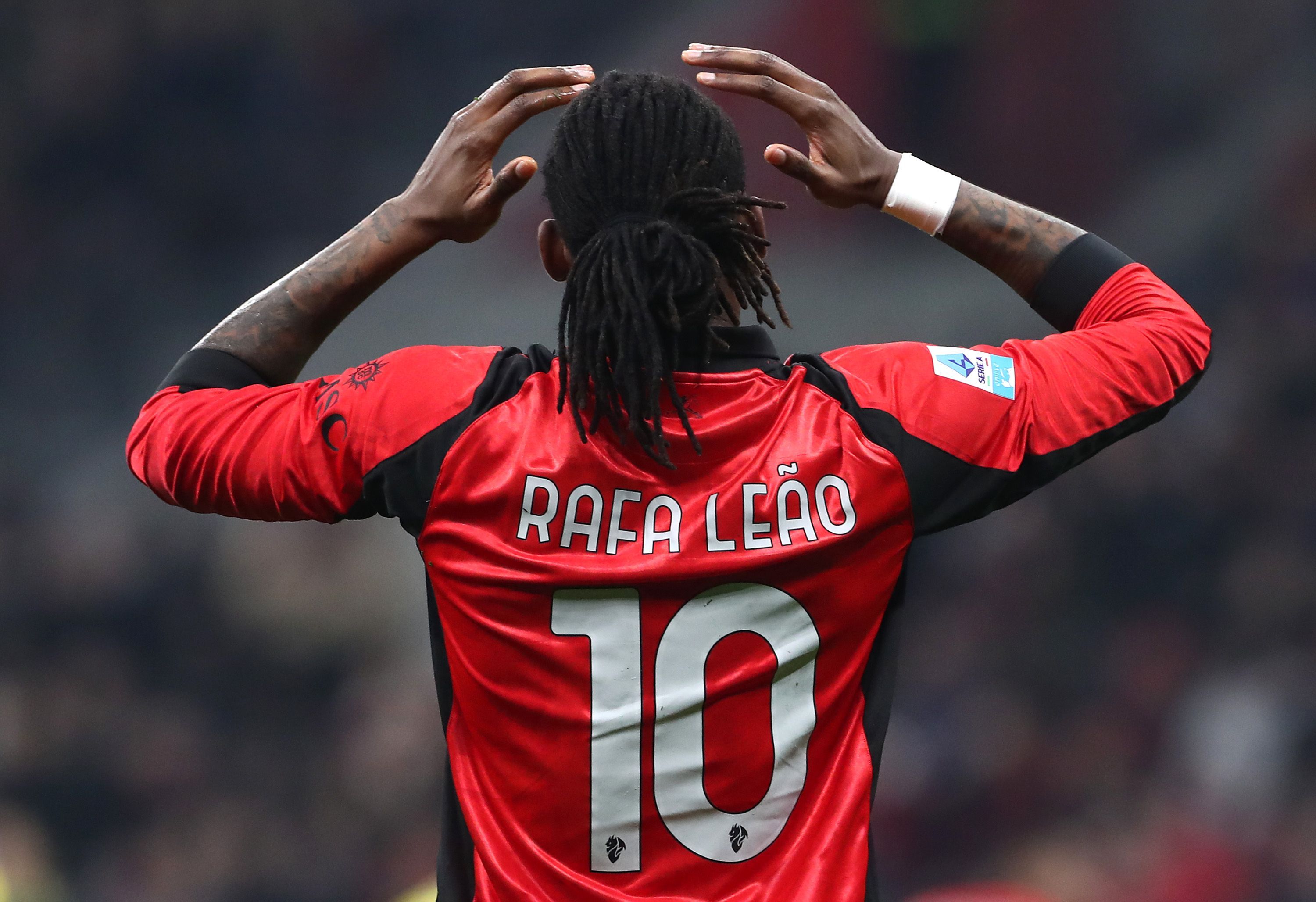 Milan and Inter to Take Care of a Few of Their Stars