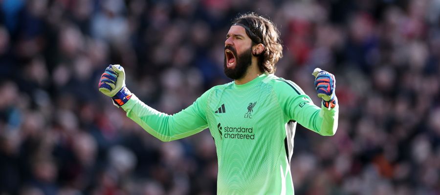 Juventus and Inter are both in the market for a new goalie because of Yann Sommer’s expiring contract and Michele Di Gregorio’s demise.