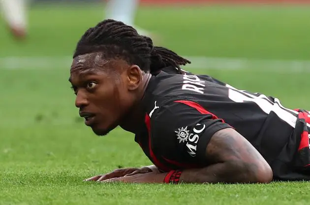 Rafael Leao finds himself in the eye of the storm again, as Milan crowd heavily booed when he left the pitch on Saturday.
