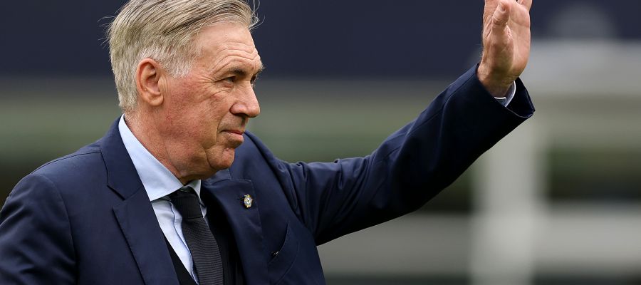 Carlo Ancelotti had been suggested for Italy, but he’ll continue to helm Brazil, while Antonio Conte is breaking away from the competition.