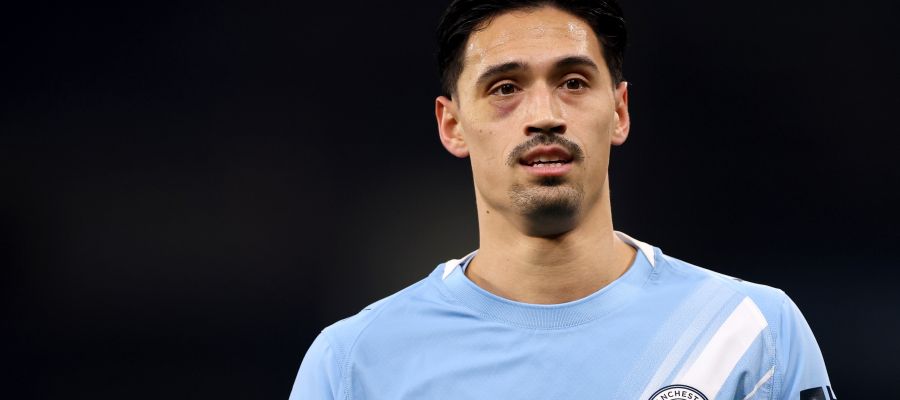 Two former Serie A stars, Tijjani Reijnders and Riccardo Calafiori, could switch teams, but they are long-shot targets for the Italian clubs.