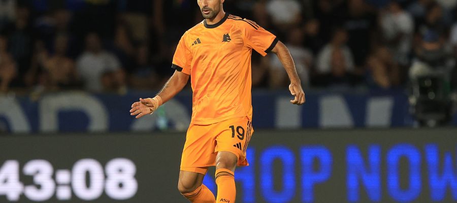 Just as Roma were ready to welcome Zeki Celik back from the World Cup, Juventus swooped in and came to terms with him.
