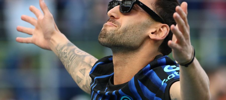 Hakan Calhanoglu and Inter have decided to play out the final year of his deal without discussing an extension this summer.