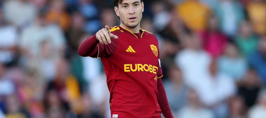Matias Soulé ended up staying in Roma despite being dangled for the entire summer window, and Juventus contemplated a swap to bring him back.