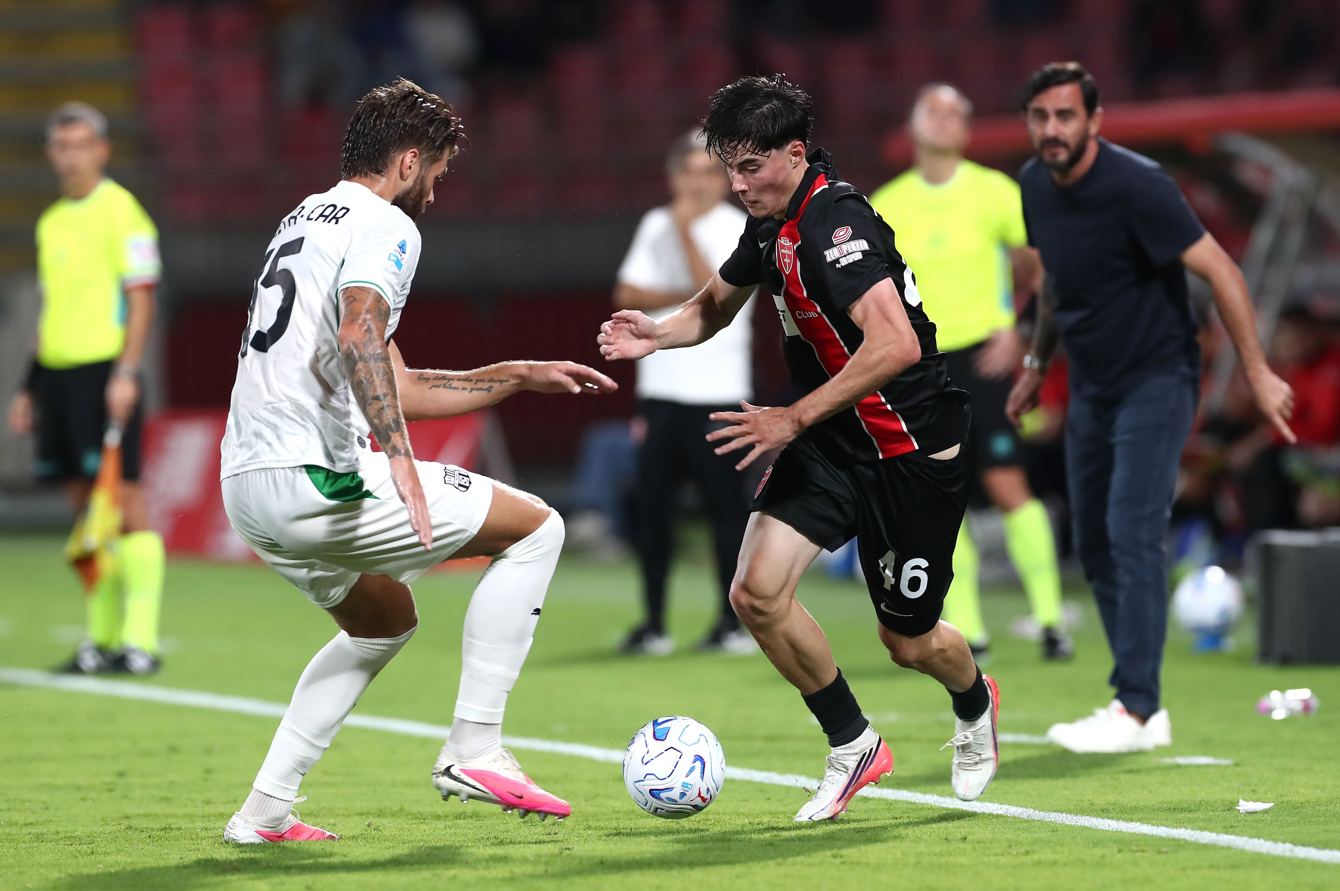 O Inter está monitorando os muitos talentos de Cagliari e Monza