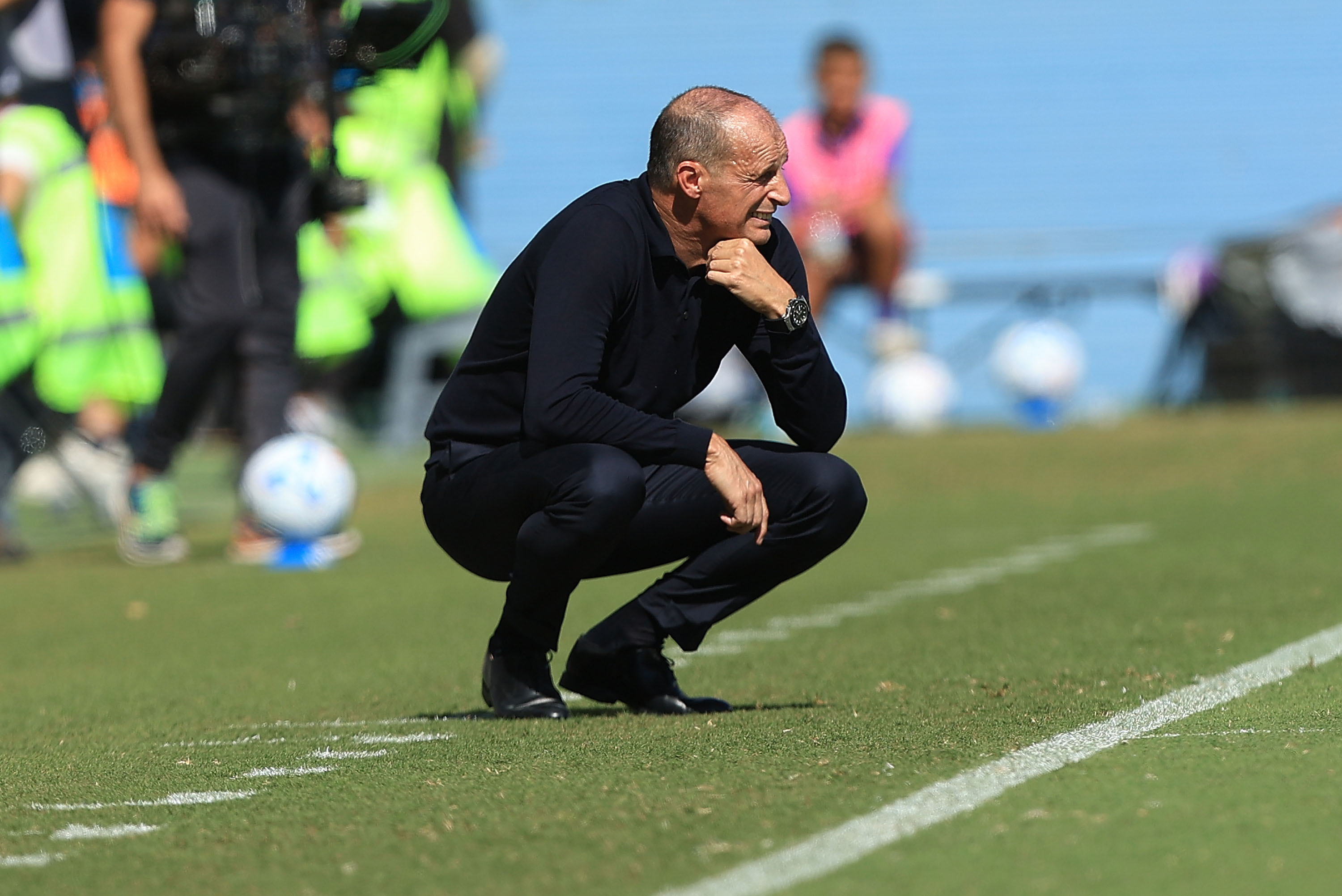 Massimiliano Allegri was said to be working on tactical tweaks during the break, and he did switch from 4-3-3 to 3-4-3 in the Frosinone game.