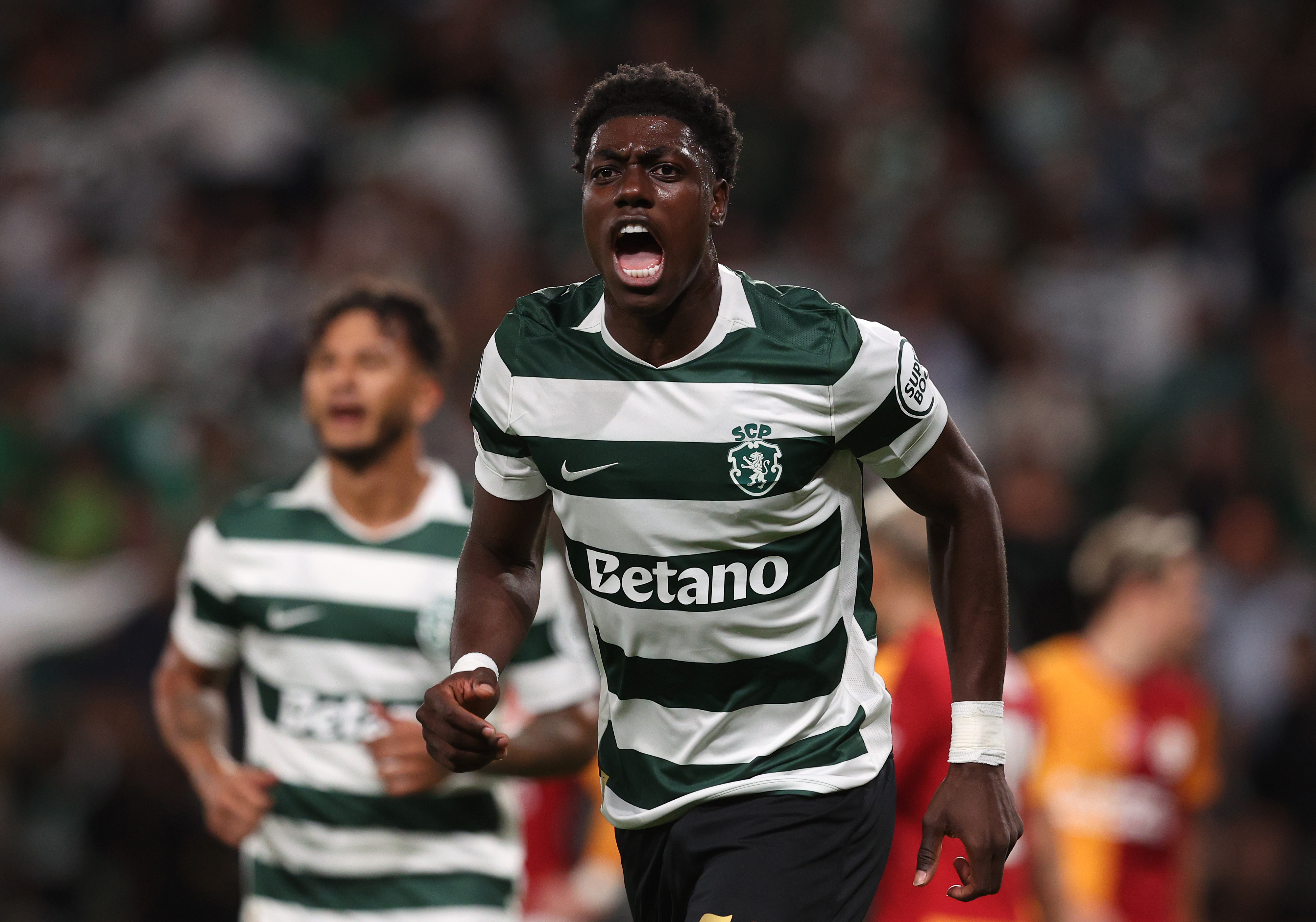 Juventus e Roma estão fascinadas pelo jovem do Sporting CB