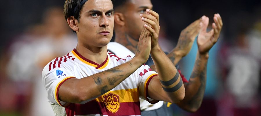 Paulo Dybala had the chance to leave Roma in the summer, as Juventus and Napoli tested the waters, and the renewal talks weren't smooth.